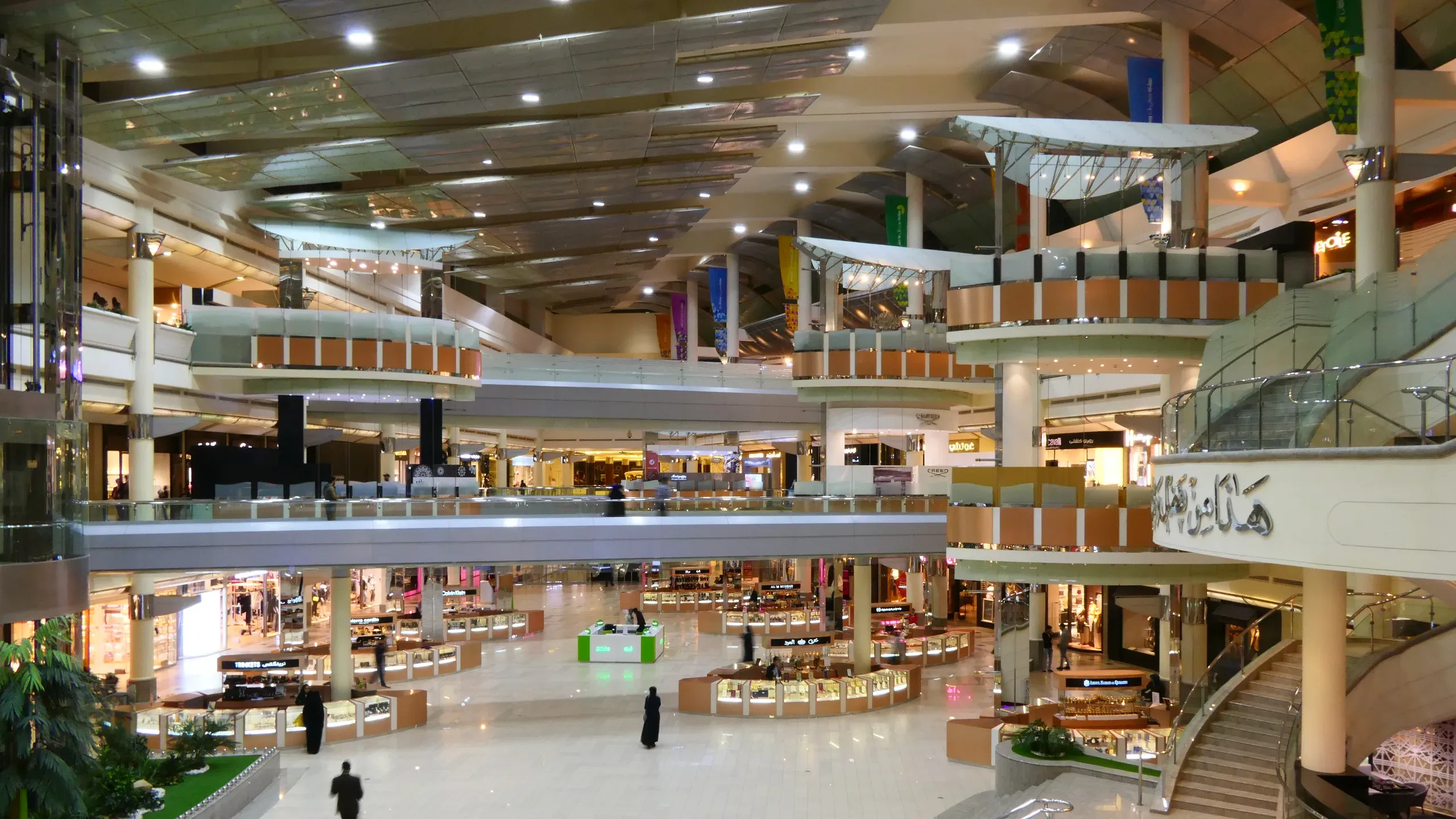 Shopping mall within the Kingdom Centre skyscraper in Riyadh, Saudi Arabia. 